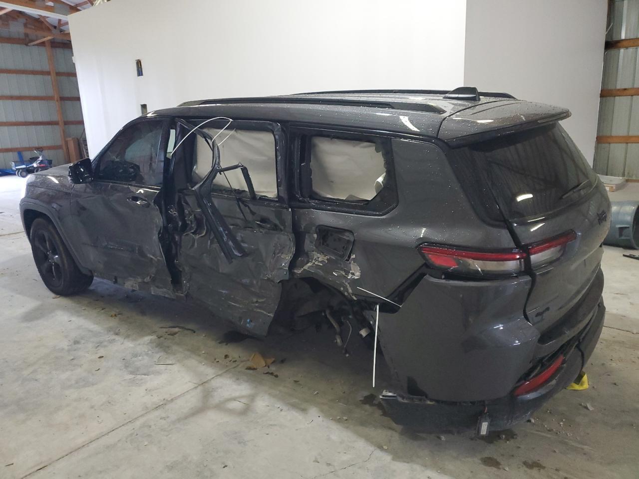 2025 Jeep Grand Cherokee L Laredo - Фото 2