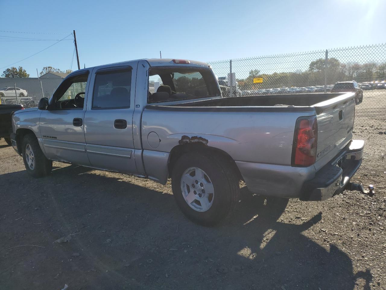 2005 Chevrolet Silverado K1500 - Фото 3