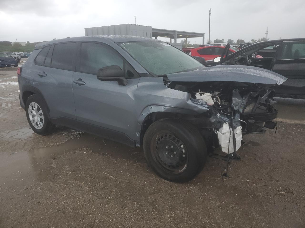 2023 Toyota Corolla Cross L - Фото 4