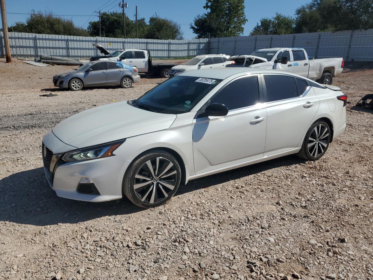 2022 Nissan Altima Sr