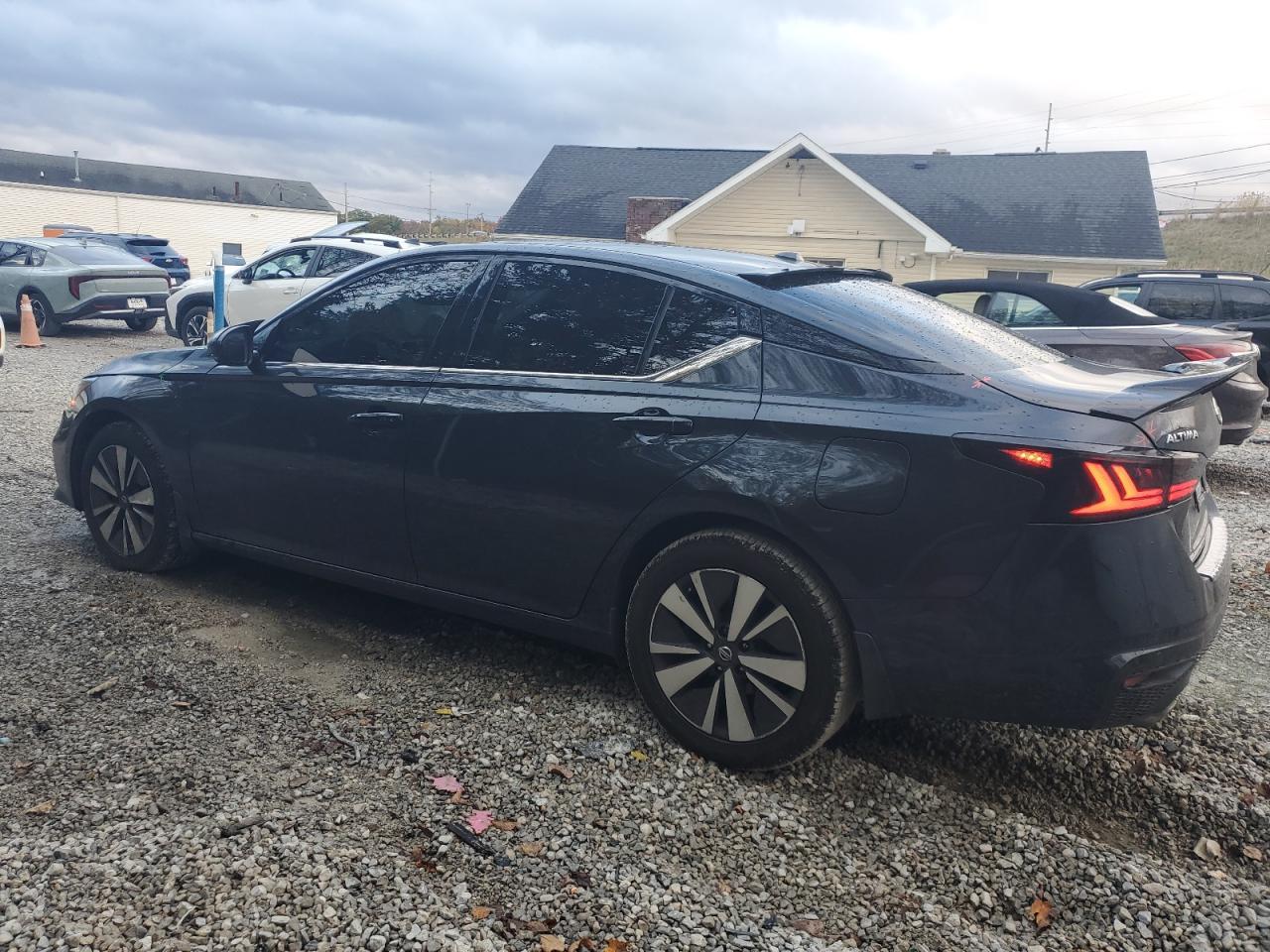 2019 Nissan Altima Sv - Фото 2