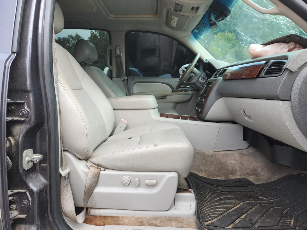 2010 Chevrolet Avalanche Ltz - Фото 7