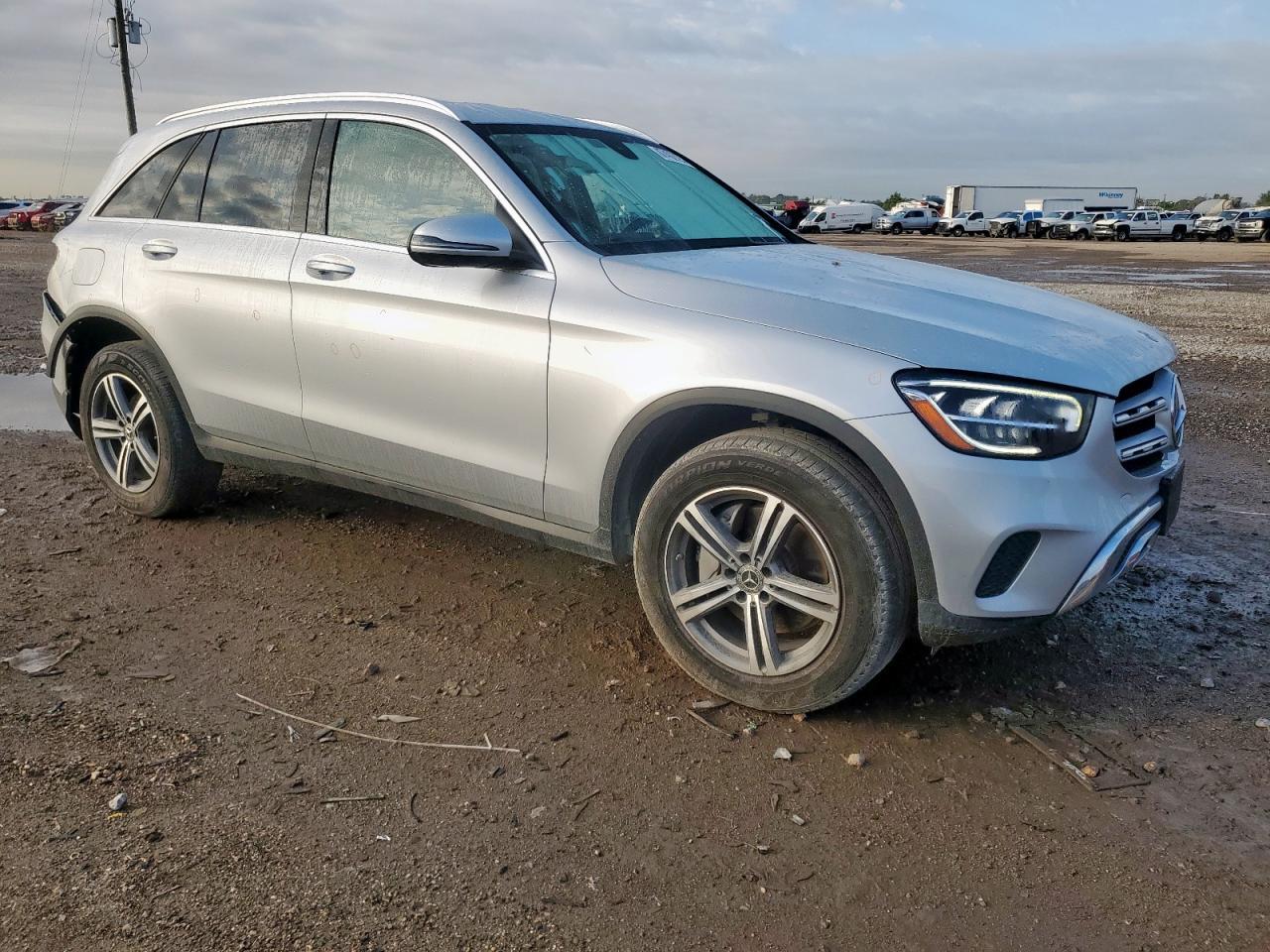 2020 Mercedes-Benz Glc 300 - Image 4