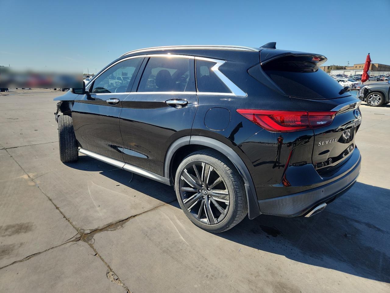 2021 Infiniti Qx50 Luxe - Image 2