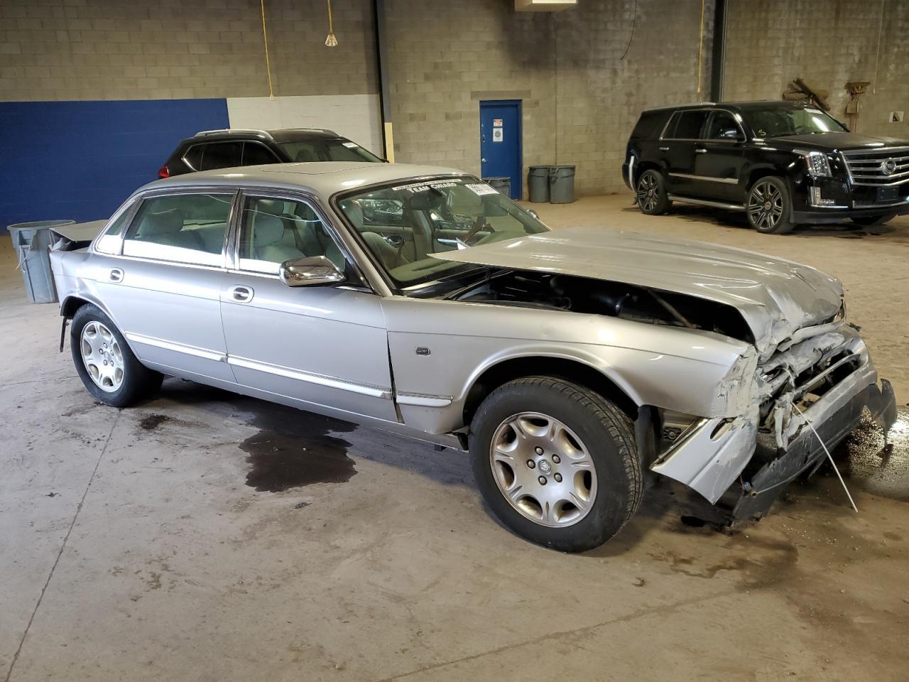 2002 Jaguar Vandenplas - Фото 4