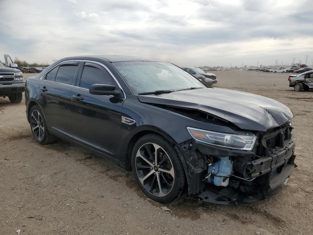 2016 Ford Taurus Sel - Фото 4