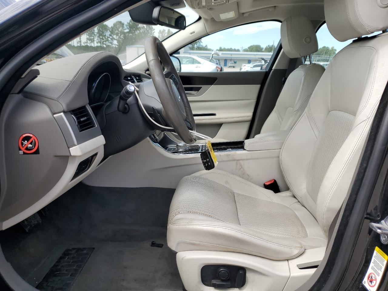 2016 Jaguar Xf Prestige - Image 7