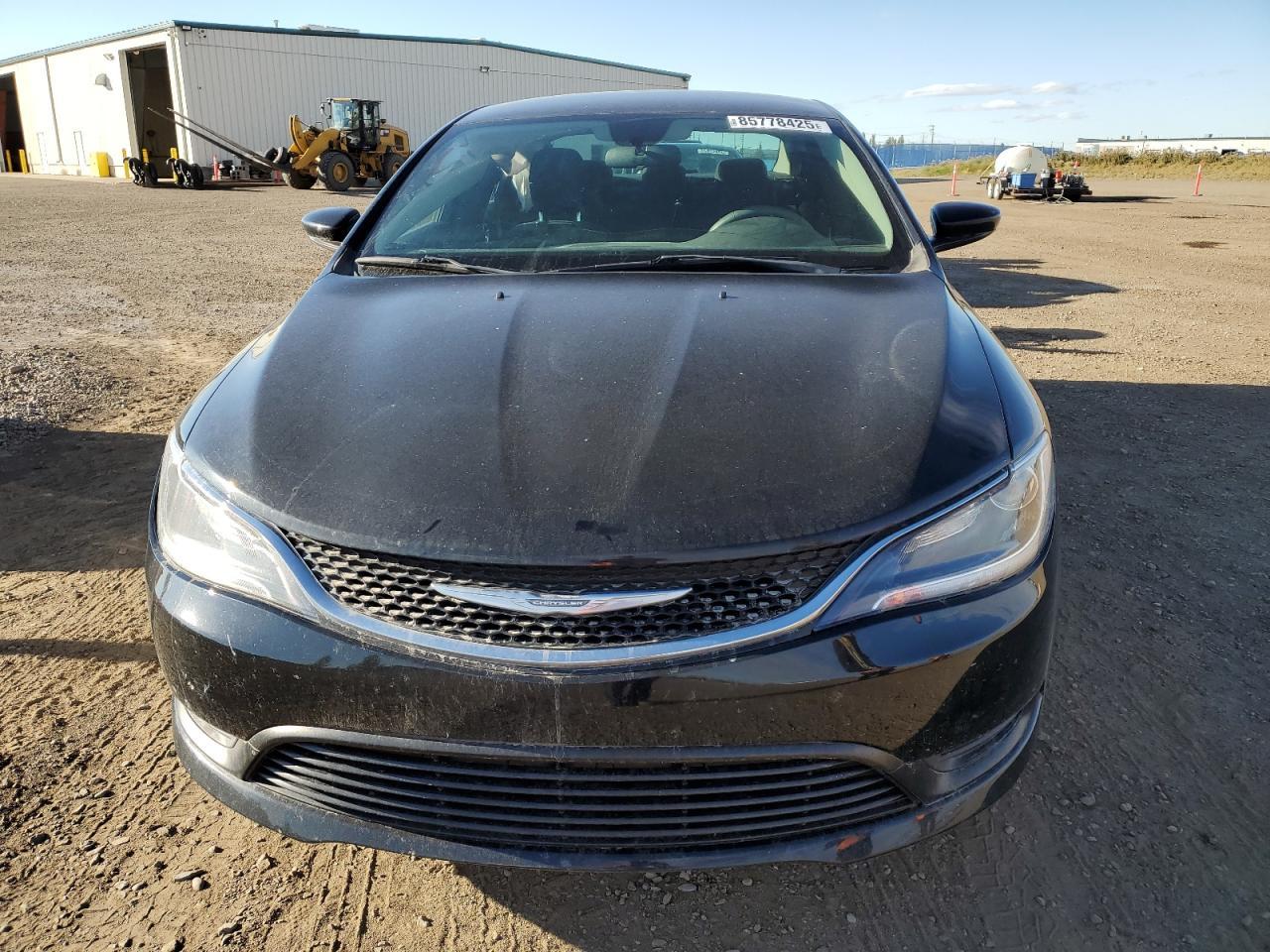 2016 Chrysler 200 Lx - Image 5