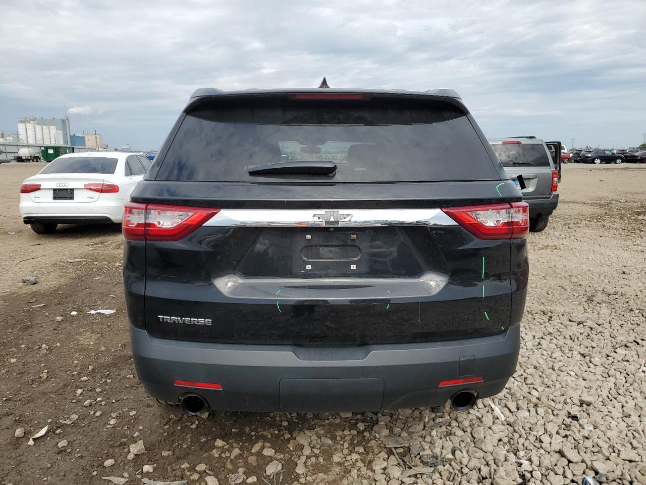 2021 Chevrolet Traverse Ls - Image 6