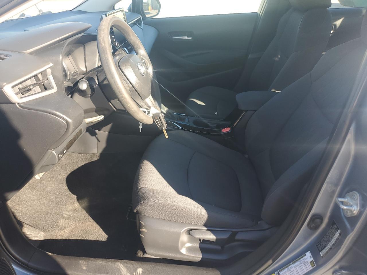 2021 Toyota Corolla Le - Фото 7