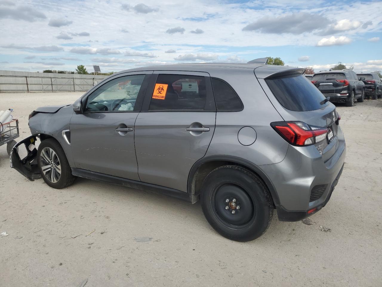 2021 Mitsubishi Outlander Sport Es - Image 2