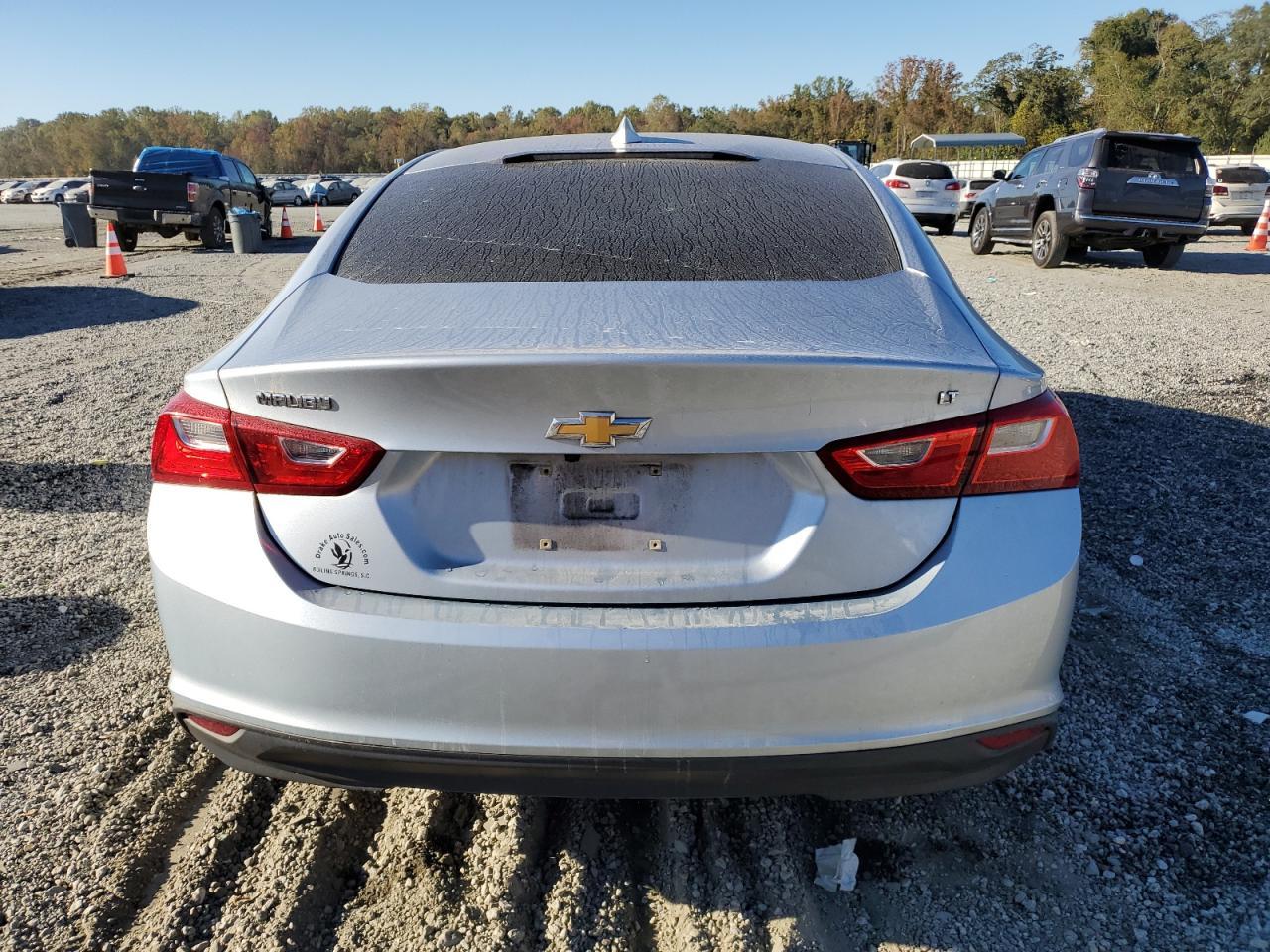 2017 Chevrolet Malibu Lt - Image 6
