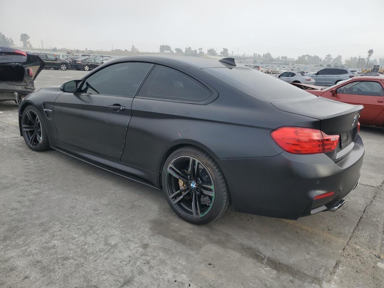 2015 BMW M4 - Фото 2