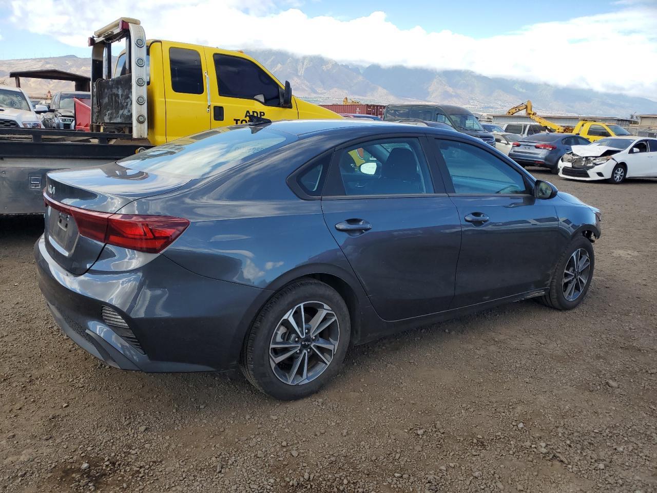 2023 Kia Forte Lx - Фото 3