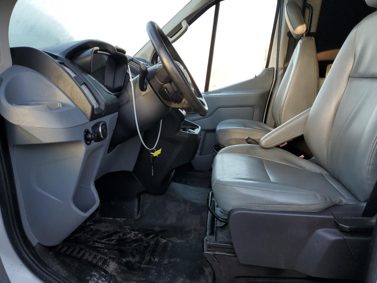 2017 Ford Transit T-250 Delivery Van - Фото 7