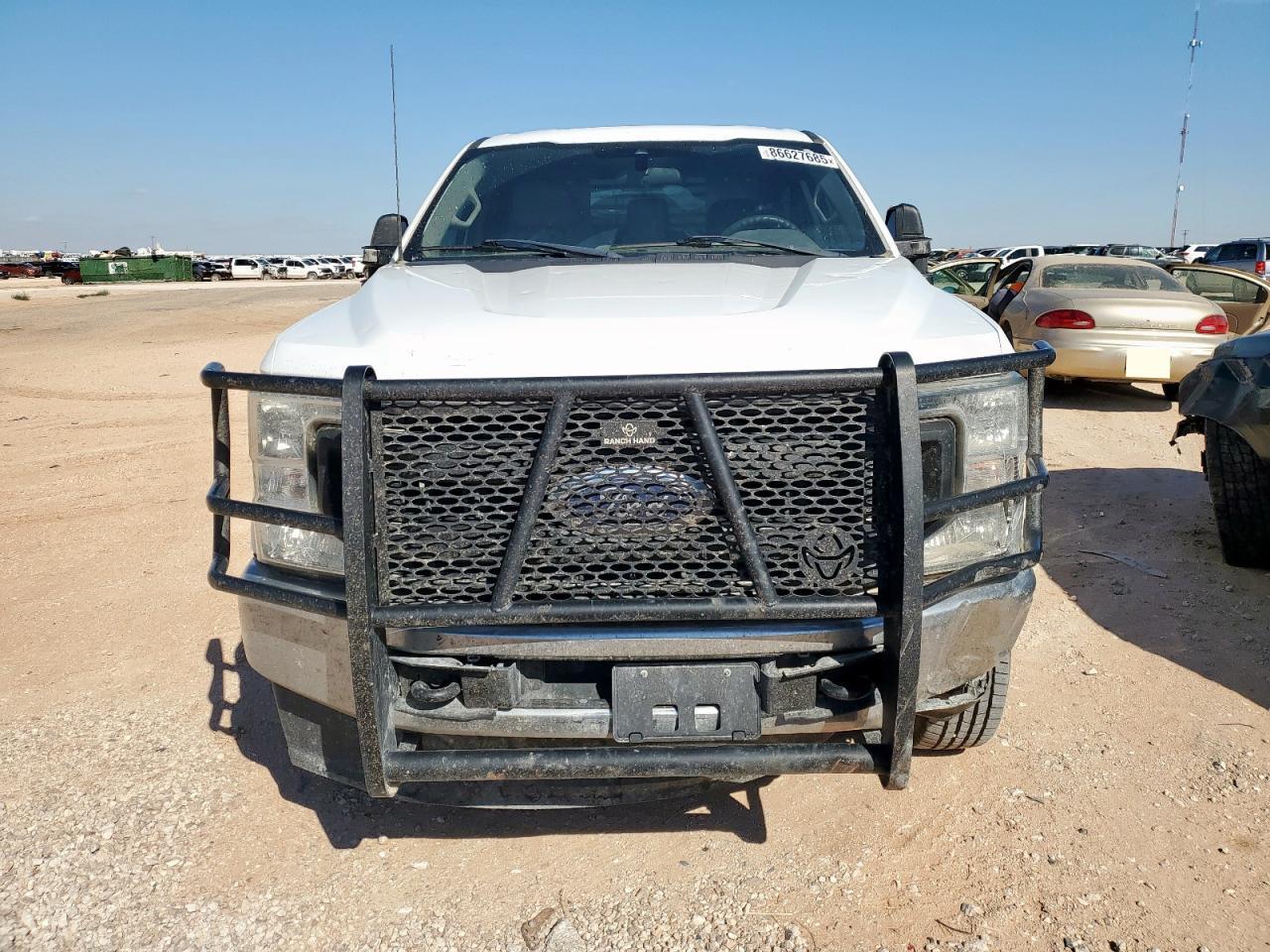 2022 Ford F250 Super Duty - Image 5