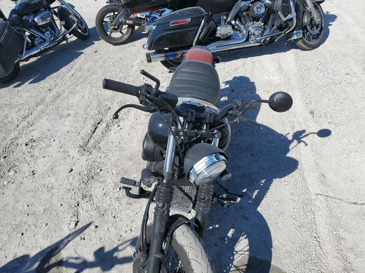 2024 Honda Vt750 C2B - Фото 5