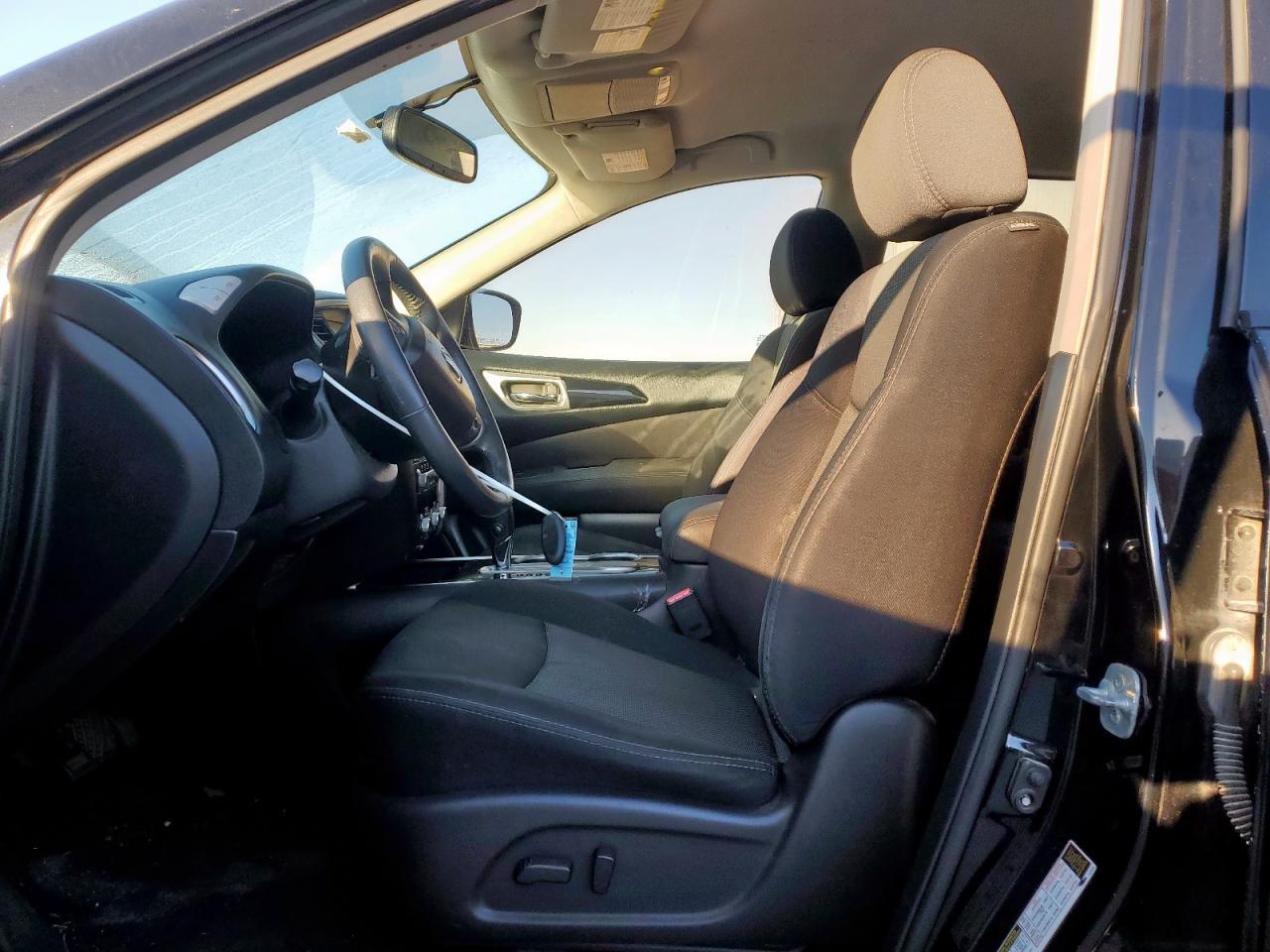 2017 Nissan Pathfinder S - Image 7