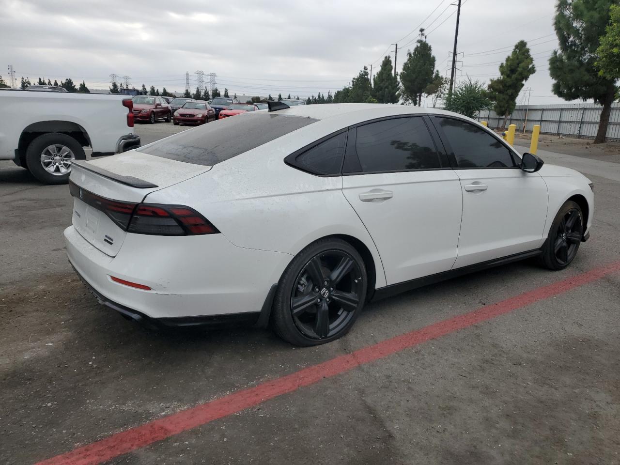 2024 Honda Accord Hybrid Sport-L - Image 3