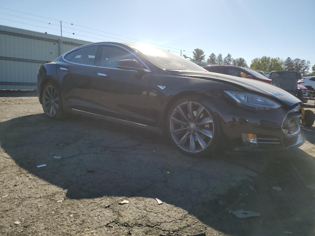 2015 Tesla Model S 85D - Image 4