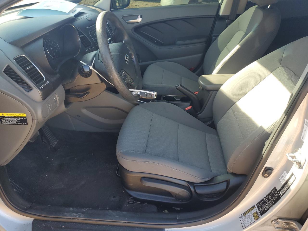 2018 Kia Forte Lx - Image 7
