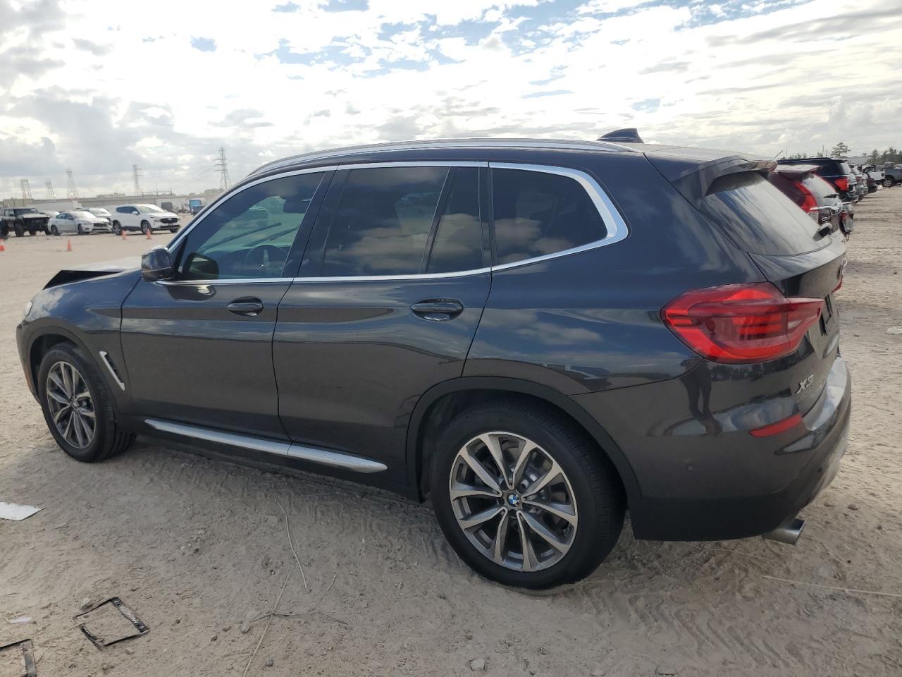 2019 BMW X3 Sdrive30I - Фото 2