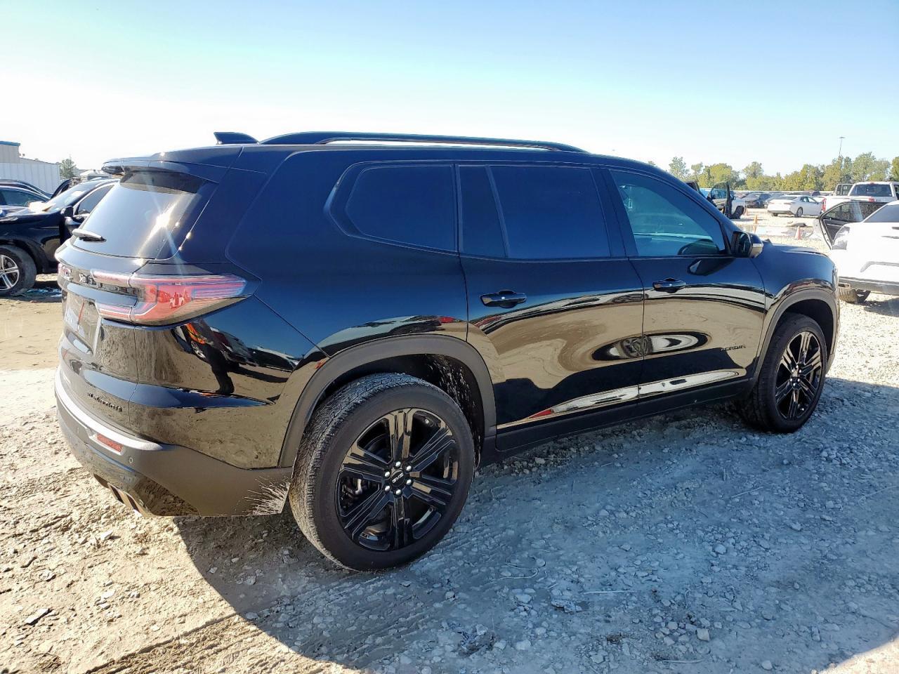 2025 GMC Acadia Elevation - Фото 3