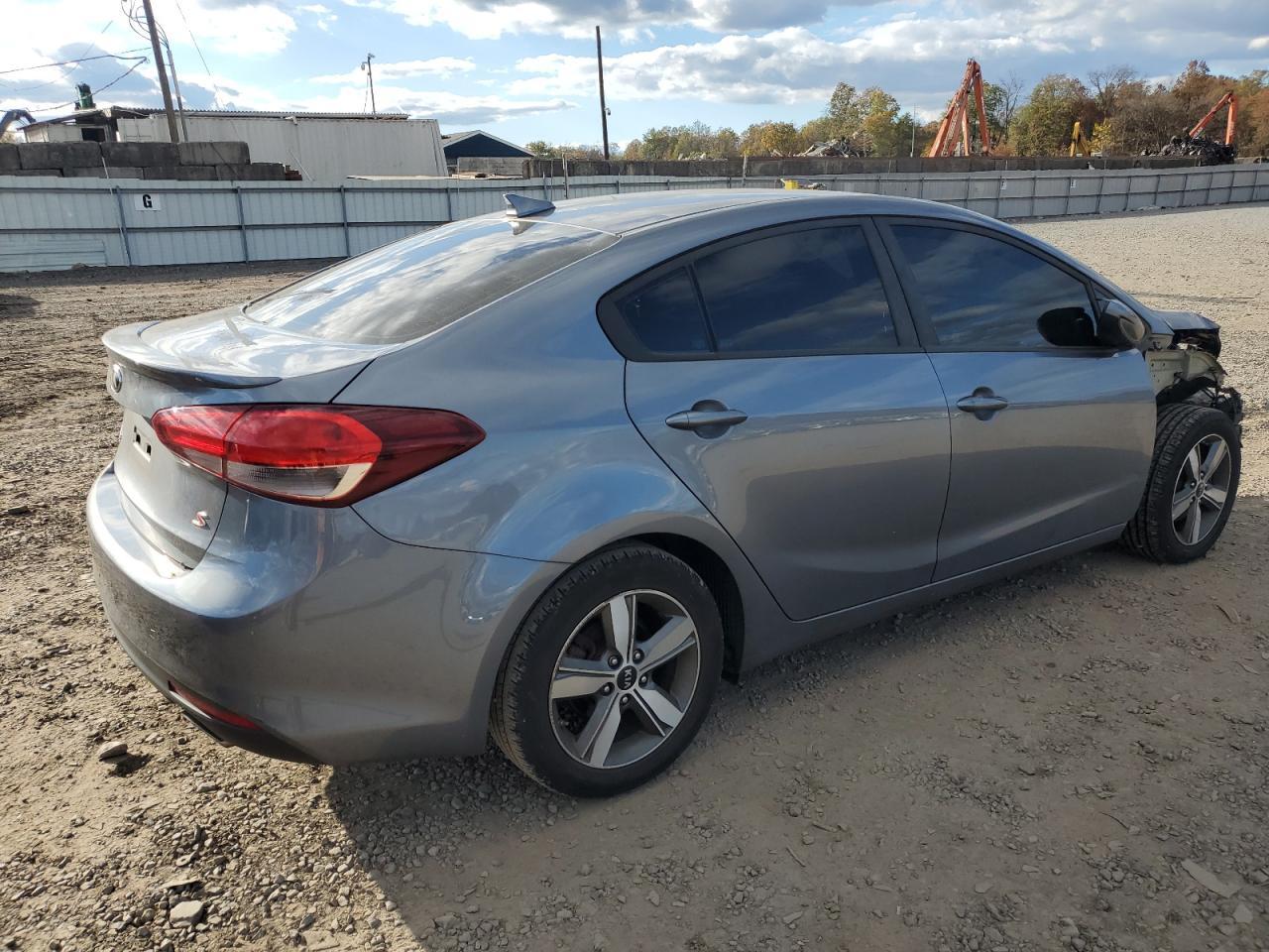 2018 Kia Forte Lx - Фото 3