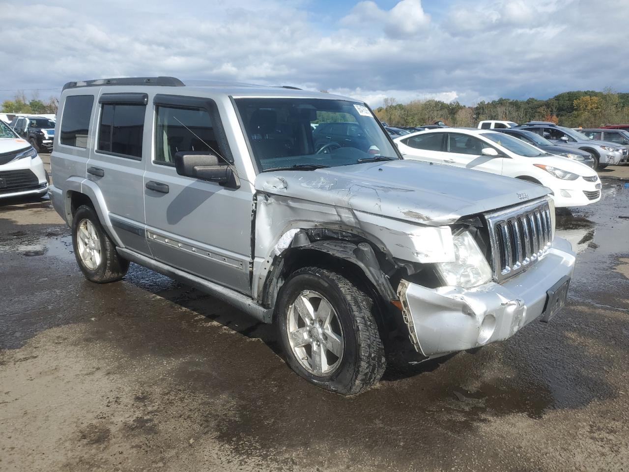 2006 Jeep Commander - Фото 4