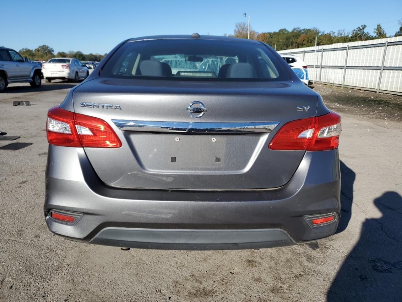 2018 Nissan Sentra S - Image 6