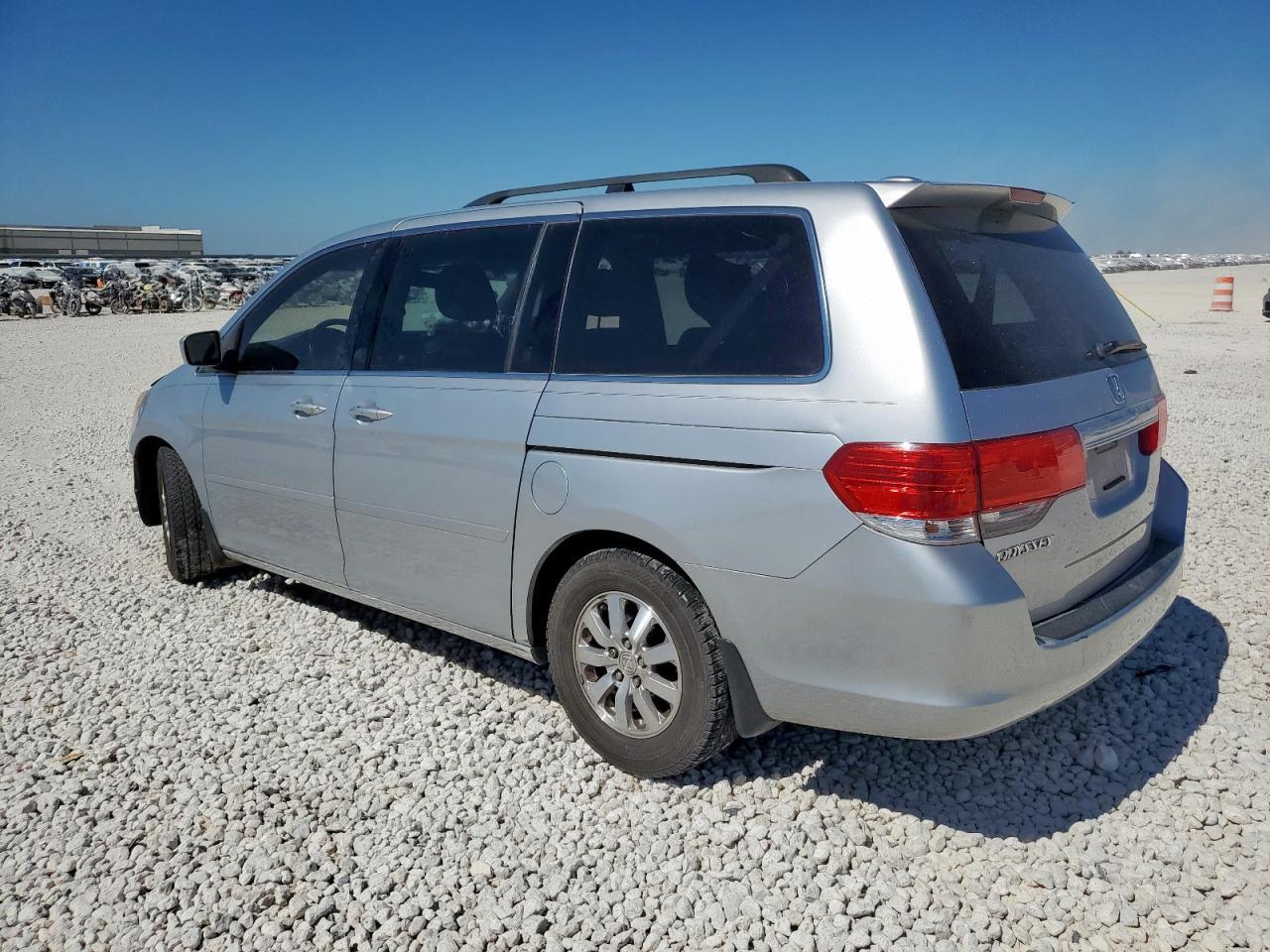 2010 Honda Odyssey Exl - Фото 2