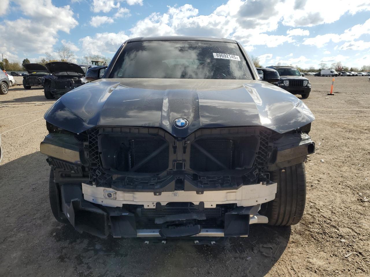 2023 BMW Xm - Фото 5