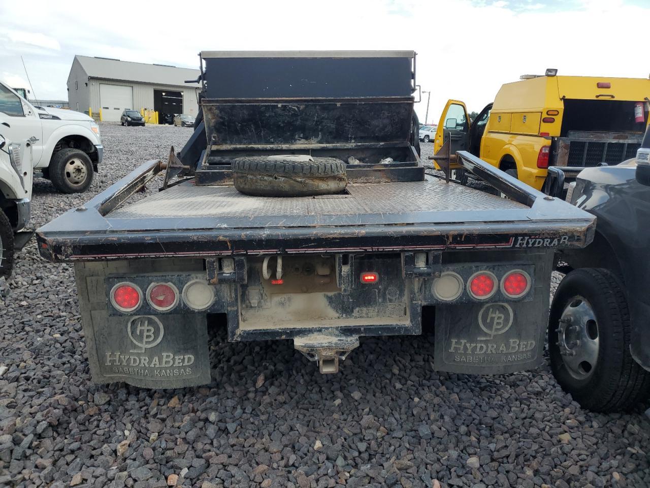 2019 Chevrolet Silverado Flat Bed Truck - Фото 6
