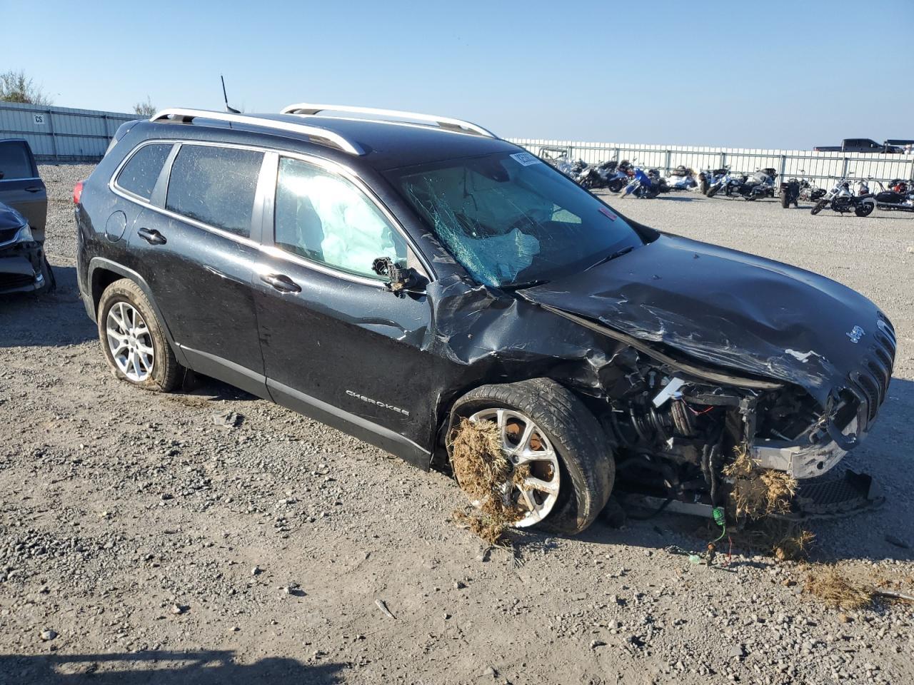 2016 Jeep Cherokee Latitude - Фото 4