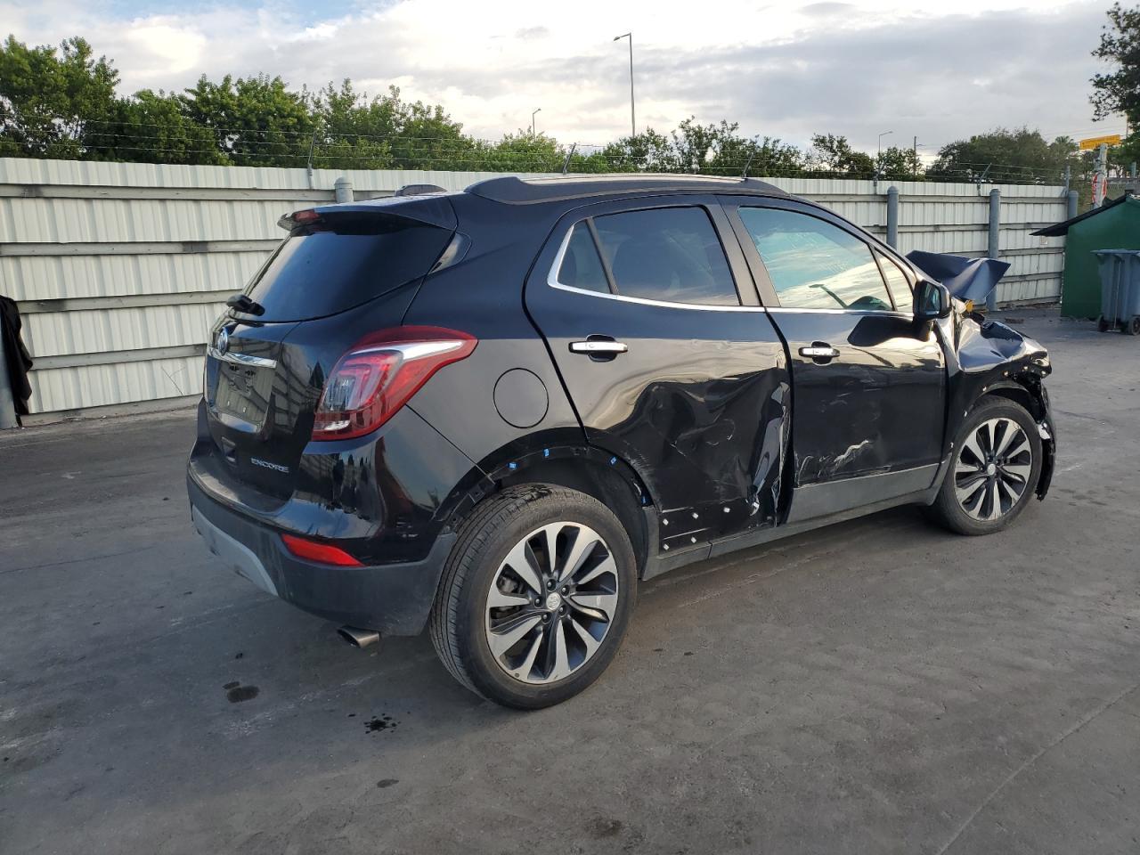 2021 Buick Encore Preferred - Фото 3
