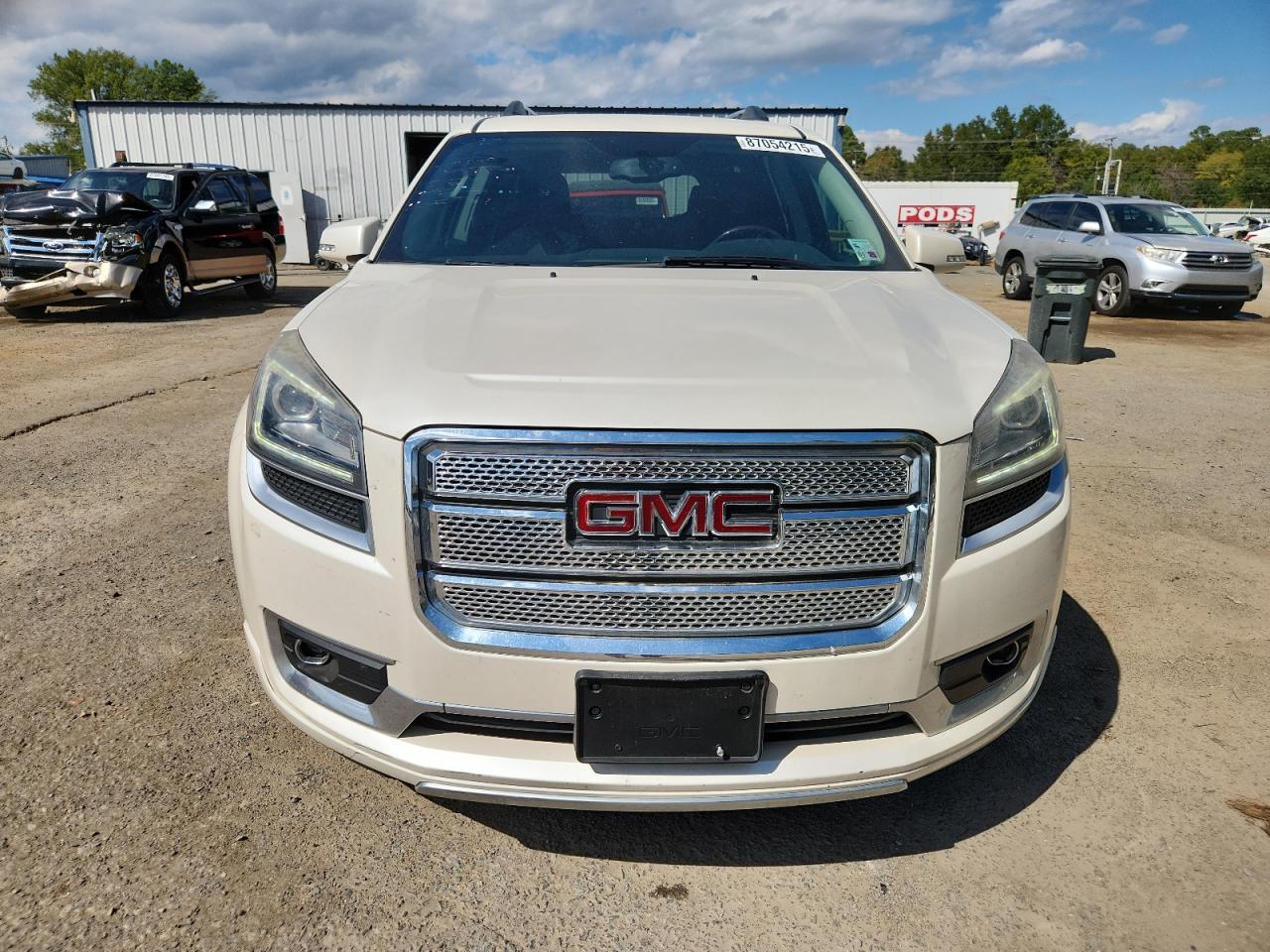 2013 GMC Acadia Denali - Image 5