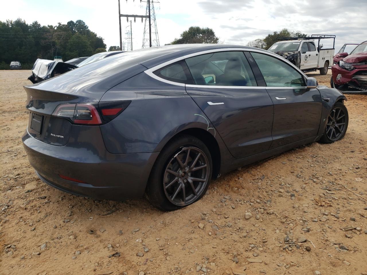 2020 Tesla Model 3 - Image 3