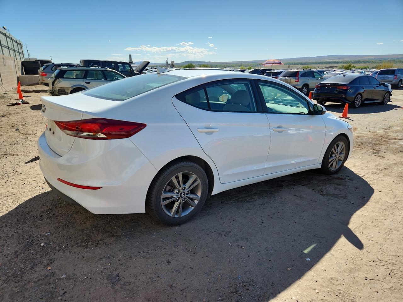2018 Hyundai Elantra Sel - Image 3