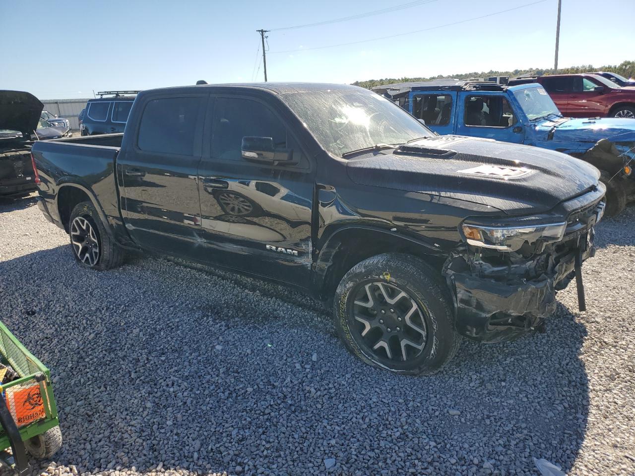 2025 Ram 1500 Laramie - Фото 4
