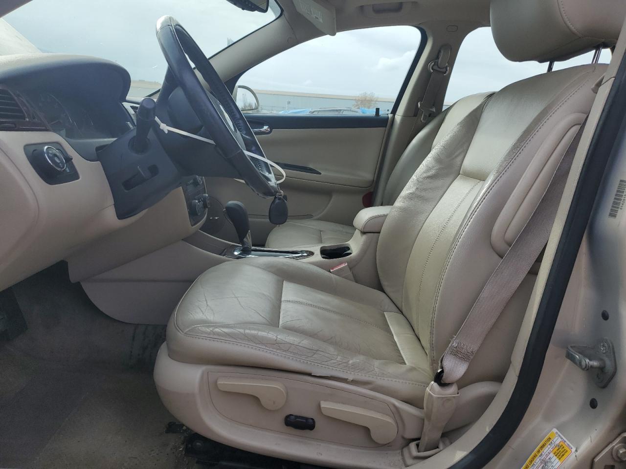 2011 Chevrolet Impala Lt - Image 7