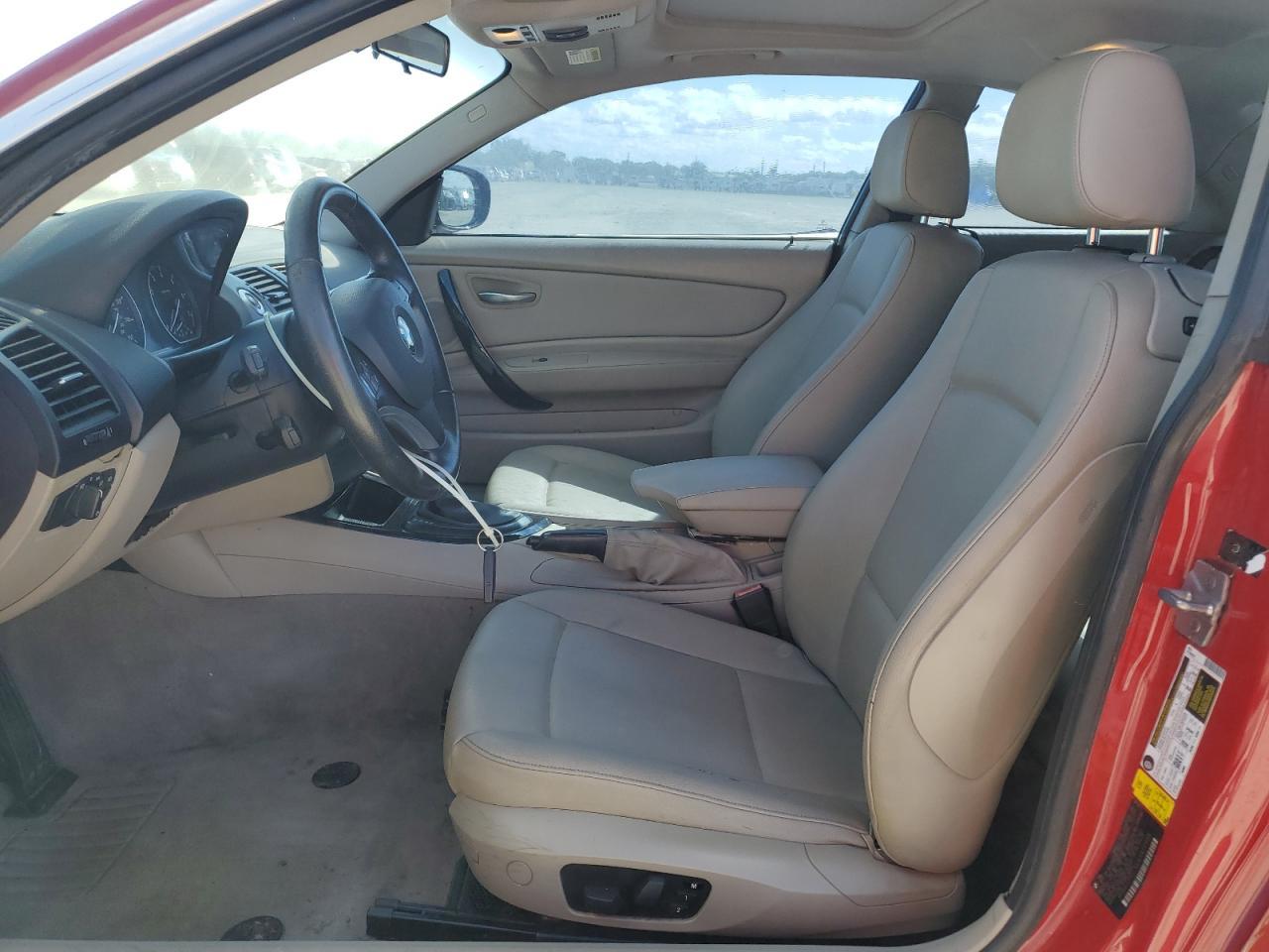 2010 BMW 128 I - Image 7