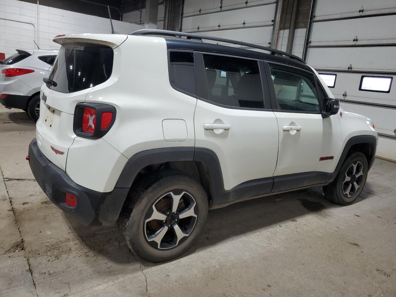 2019 Jeep Renegade Trailhawk - Фото 3