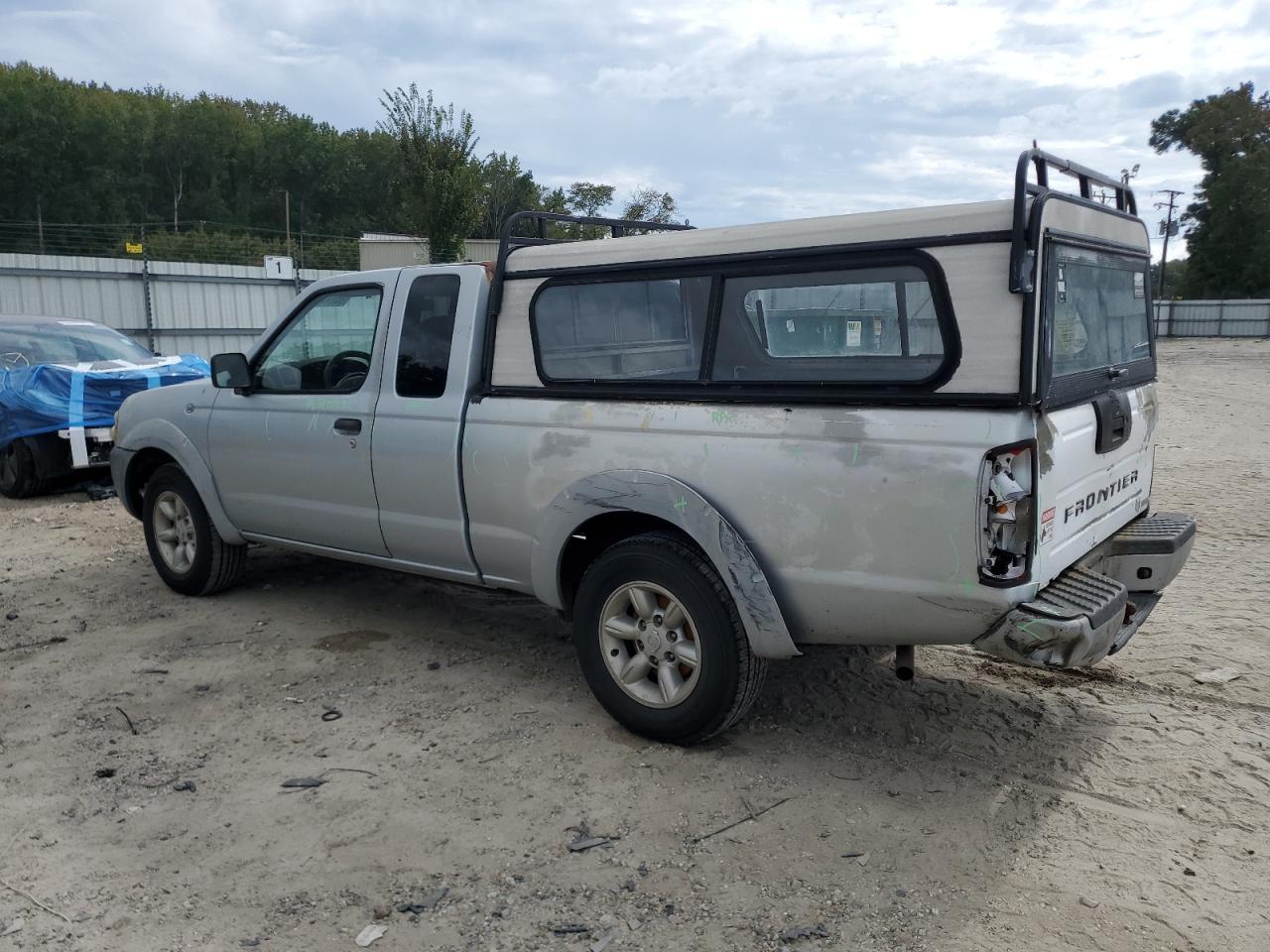 2001 Nissan Frontier King Cab Xe - Image 2