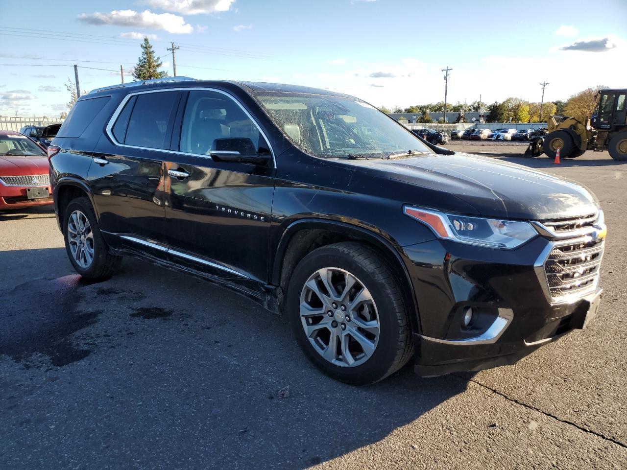 2019 Chevrolet Traverse Premier - Фото 4