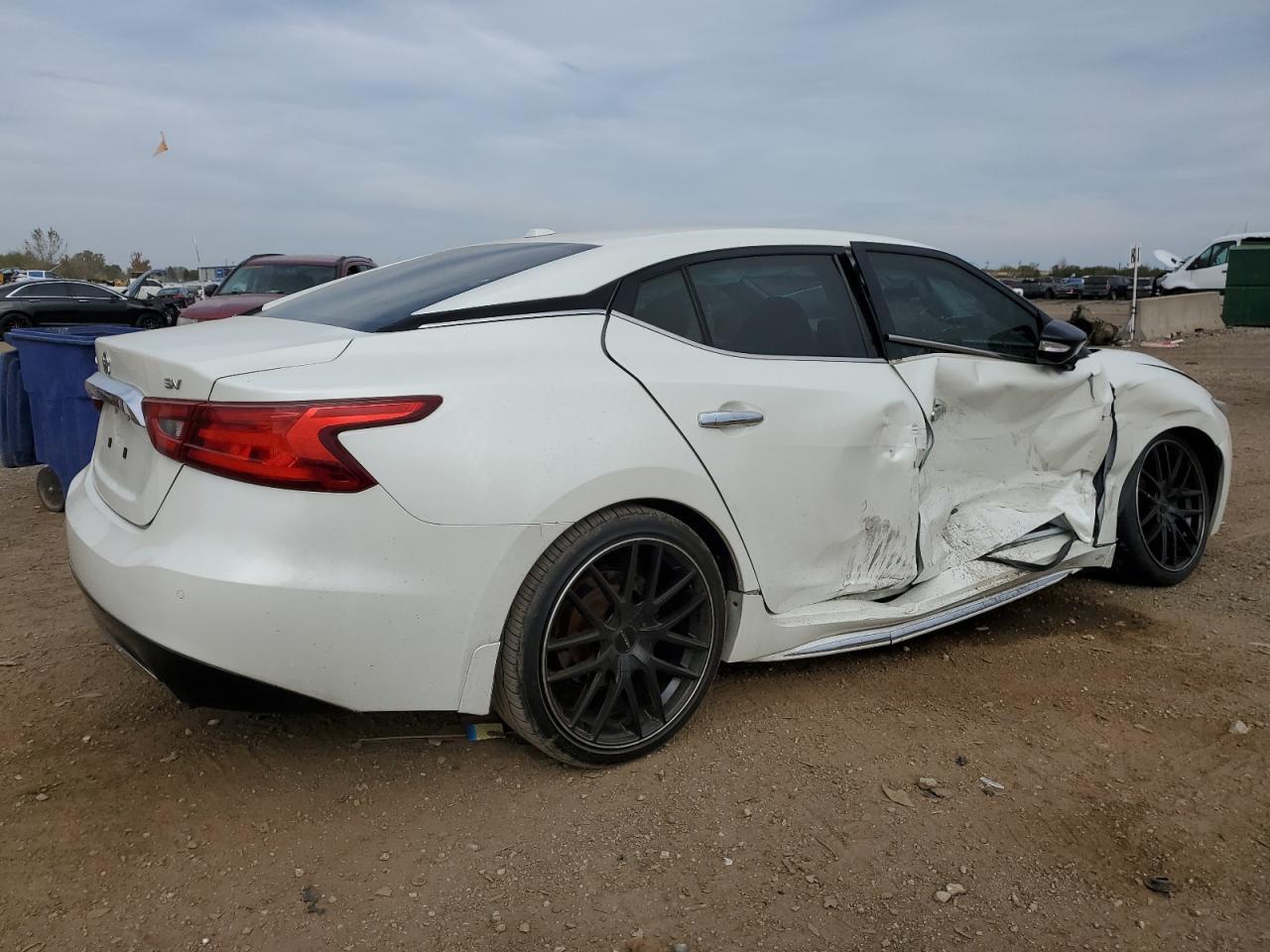 2016 Nissan Maxima 3.5S - Image 3