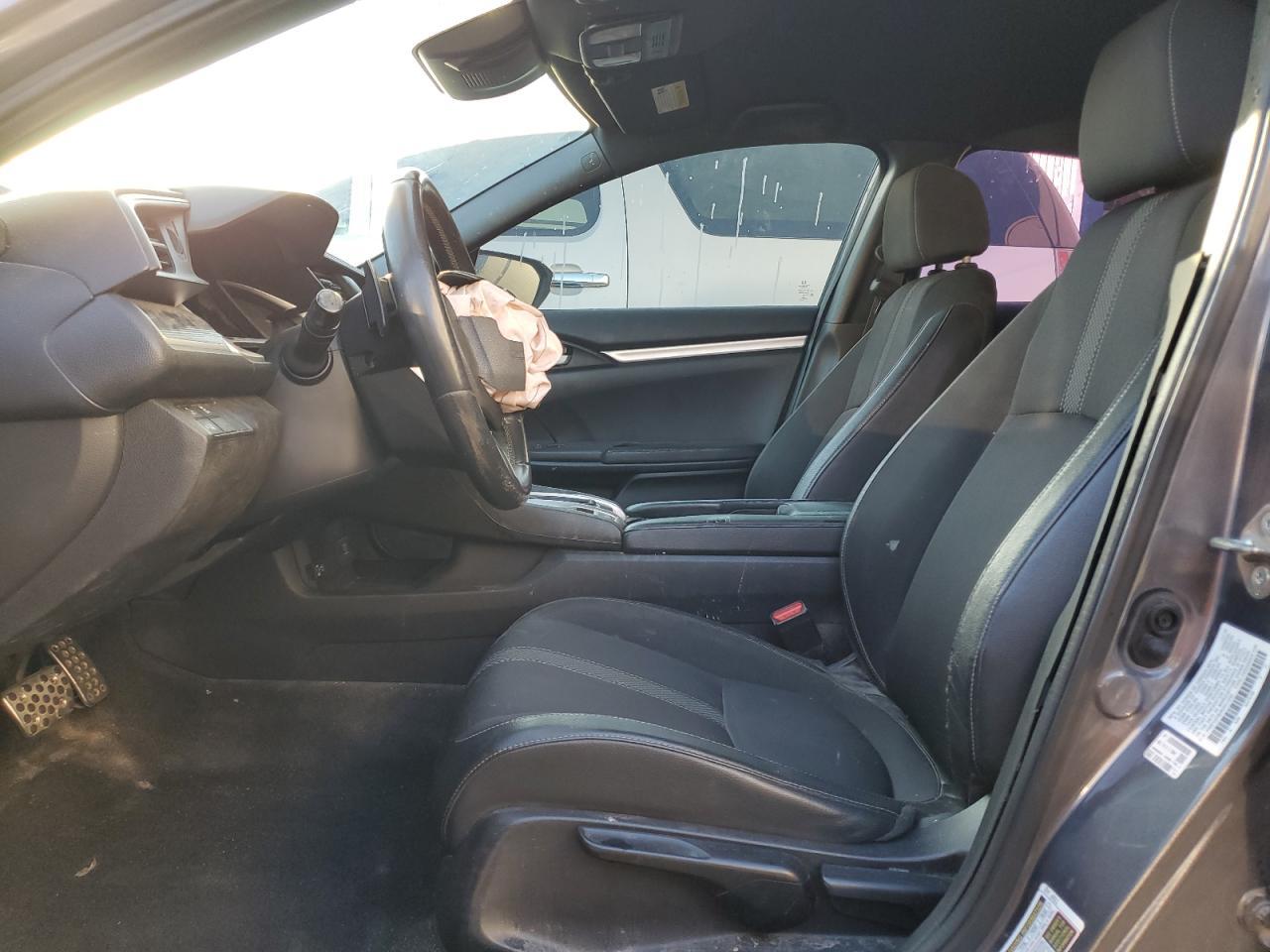 2019 Honda Civic Sport - Фото 7