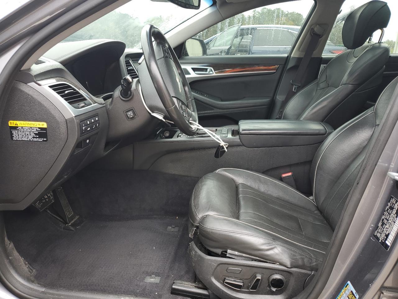 2016 Hyundai Genesis 3.8L - Фото 7