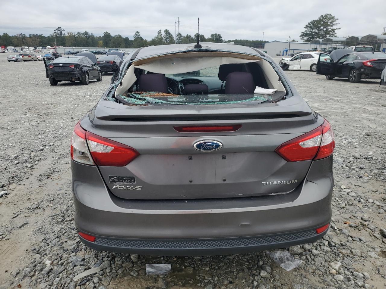 2012 Ford Focus Titanium - Image 6
