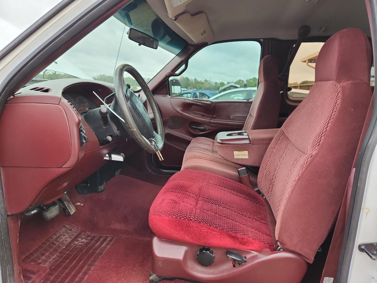 1997 Ford F150 - Фото 7