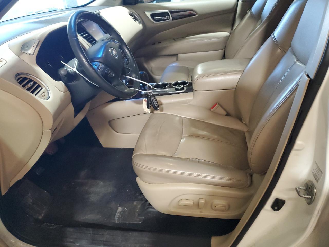 2016 Nissan Pathfinder S - Image 7